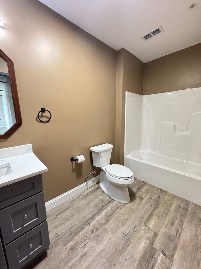 70 Webster St Unit 202