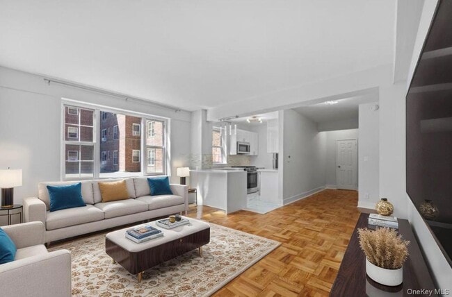 Building Photo - 230 Pelham Rd Unit 1O