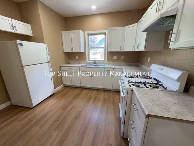 Photo - 1145 21st St Unit 1