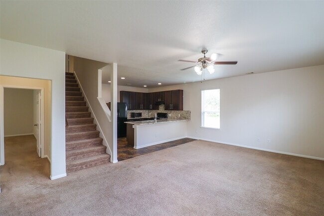 Building Photo - 10638 Dawn Pine Forest Trail Rental