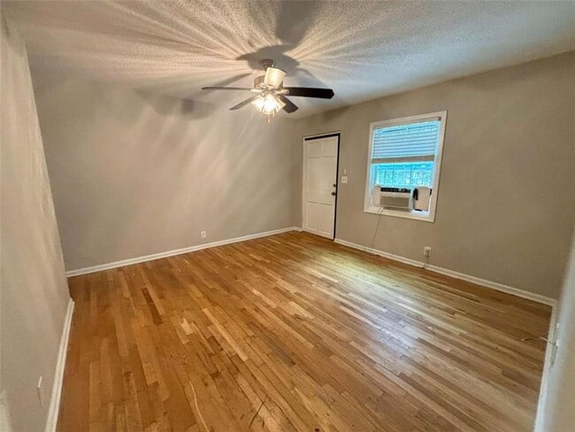 Photo - 1048 Washington St SW Unidad 5