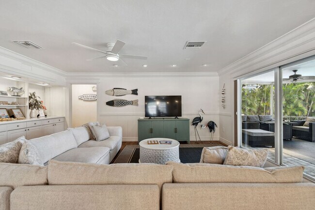 Photo - 5606 America Dr Unit SI FL1-ID1590872P