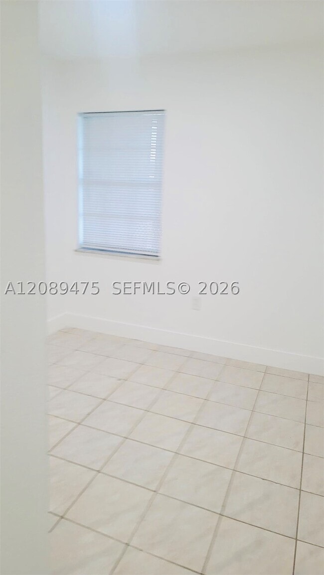 19225 NW 50th Ct