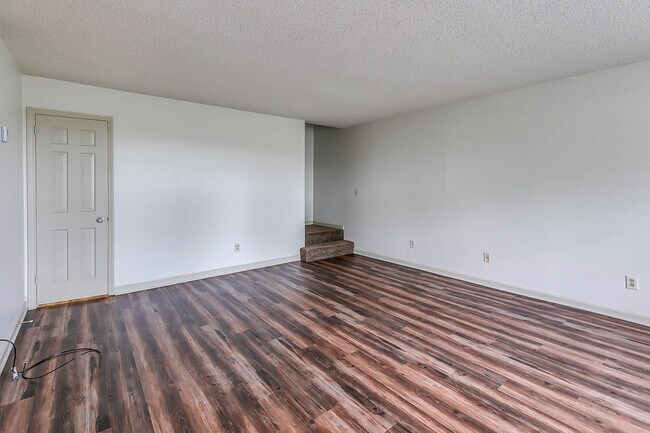 Photo - 1301 Neelys Bend Rd Unidad 48