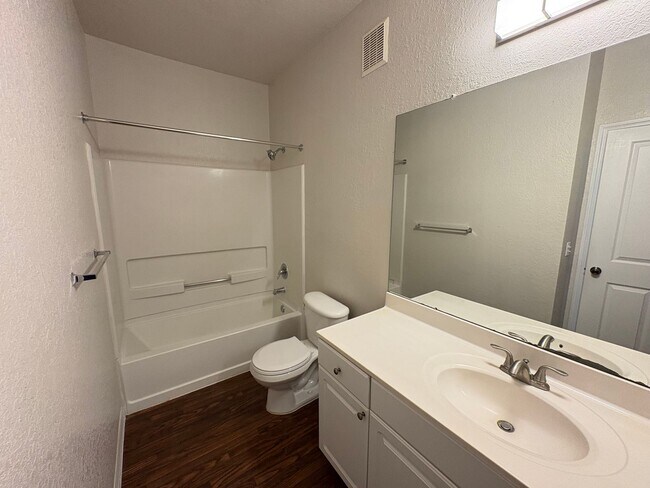 Photo - 1003 Unit 1003