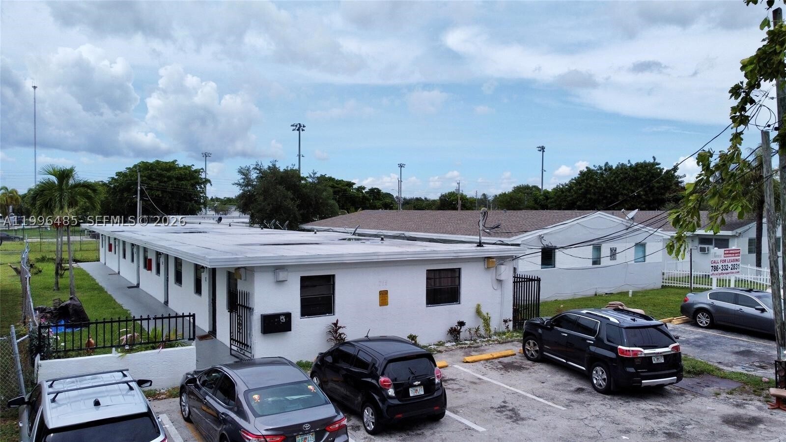 Photo - 715 NW 7th St Unit 2