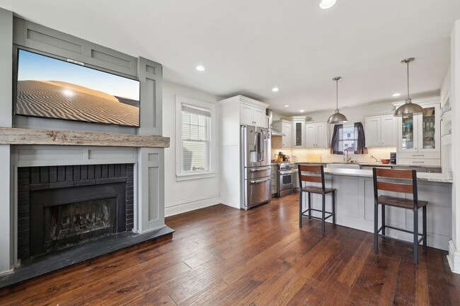 Photo - 48 Marinus St