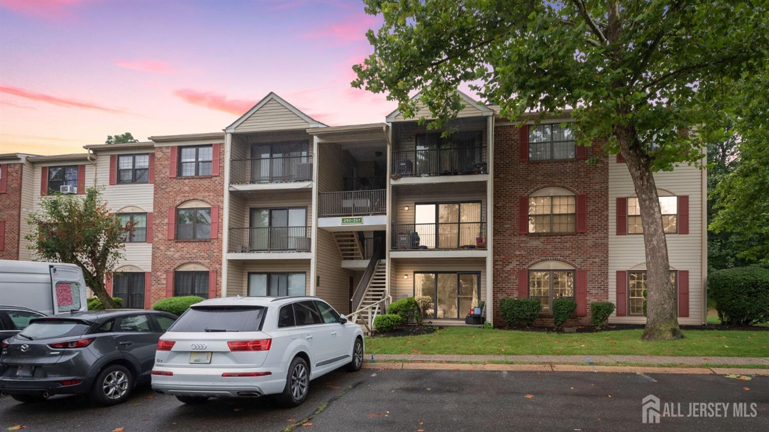 260 Hampshire Ct Condo Condo for Rent in Piscataway, NJ