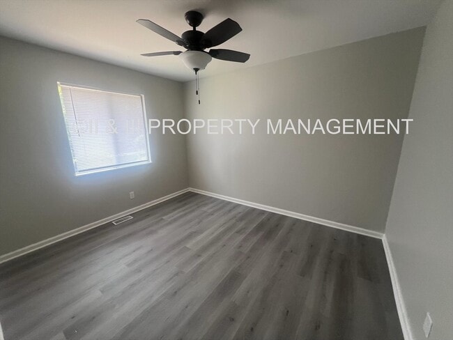 Photo - 9515 W 54th St