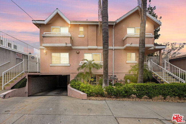 Photo - 10128 Hillhaven Ave Unit 105