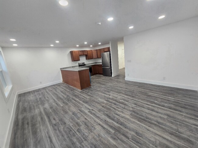 116 Ivy Trce Unit B