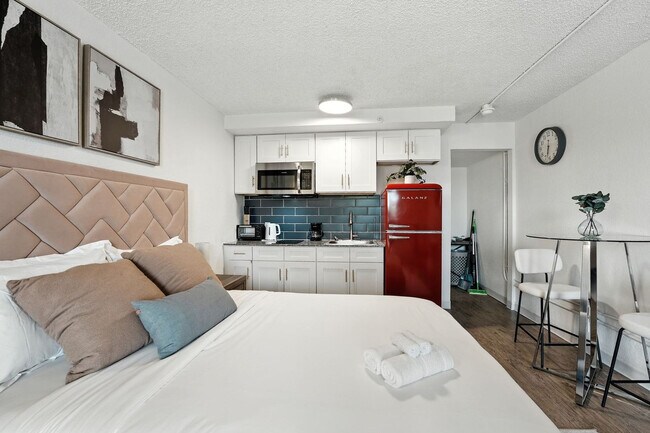 824 Camino La Costa Unit SI FL2-ID1612607P