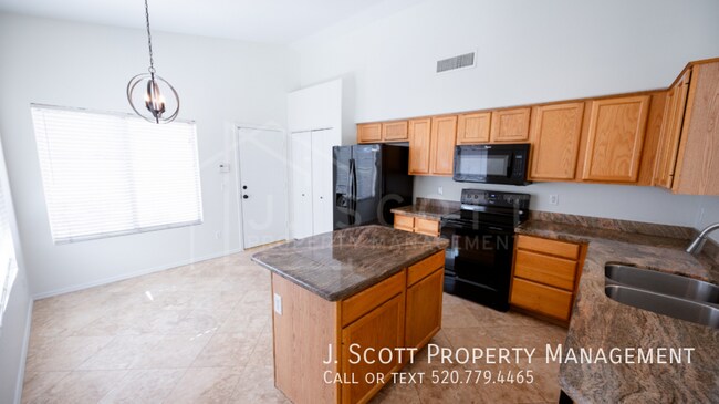 Photo - 1289 N Balboa Dr