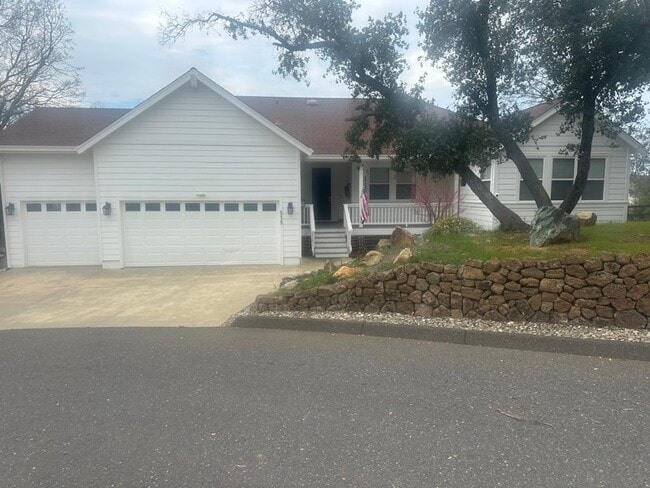 Photo - 515 Rosebush Ct