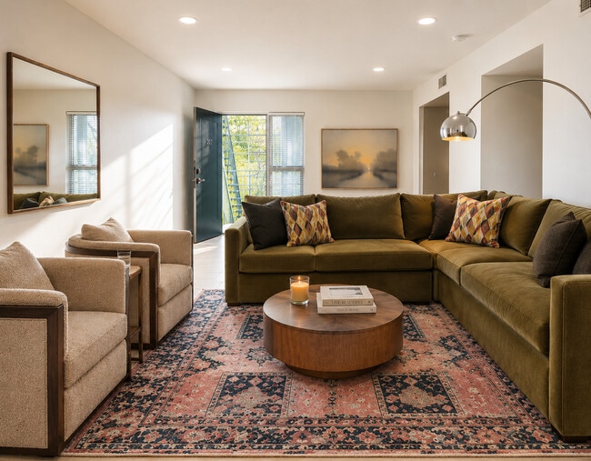 1BR, 1BA, Corner Unit / Living Room