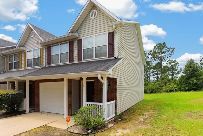 197 Swaying Pine Ct