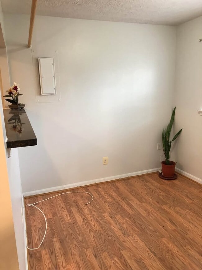 Photo - 9757 Hagel Cir