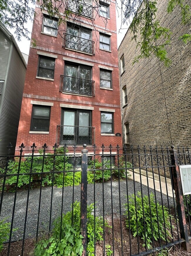 Photo - 2256 N Kimball Ave Unit 2