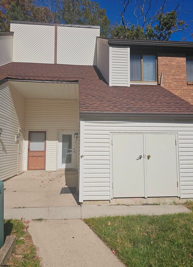 7 Country Magnolia Ln Condo Unit 7 Condo for Rent in Egg Harbor