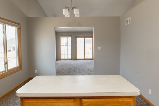 Photo - 7337 Collister Rd