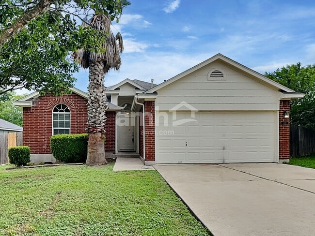 Building Photo - 136 Goddard