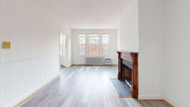 Photo - Top Floor Recently Updated MacArthur Blvd One Bedroom W/Parking Included