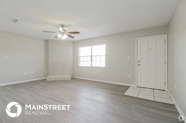 Building Photo - 1299 Salina St SE Rental