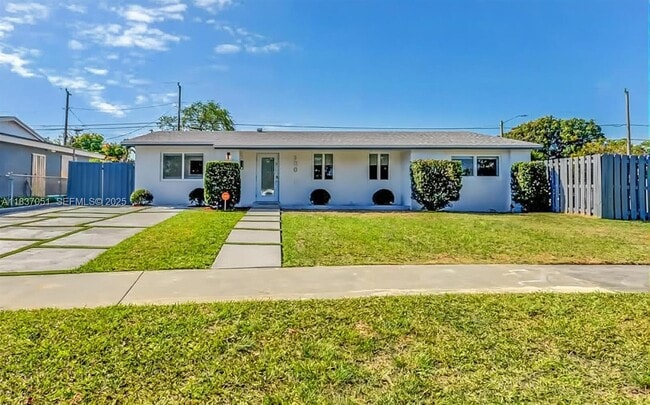 Building Photo - 10010 SW 162nd St