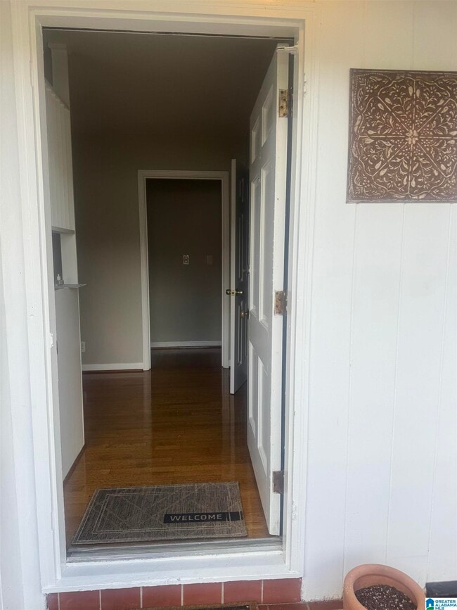 Building Photo - 4035 Montclair Rd Unit 4035