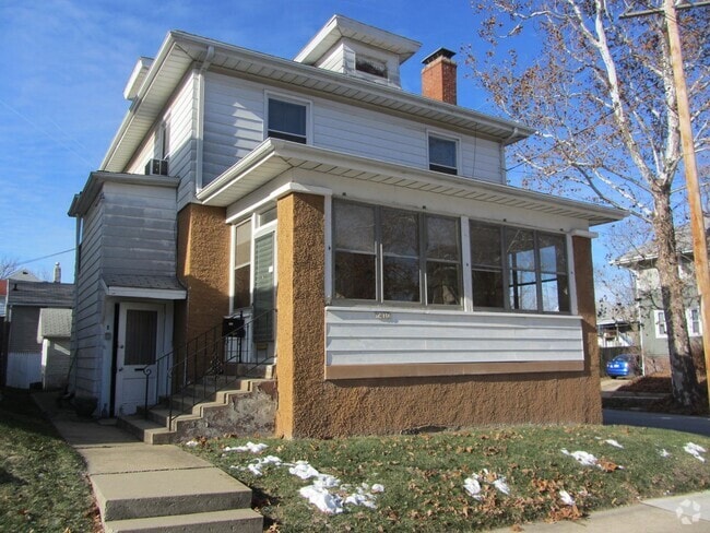 Building Photo - 410 N Mclean St Unit B Rental