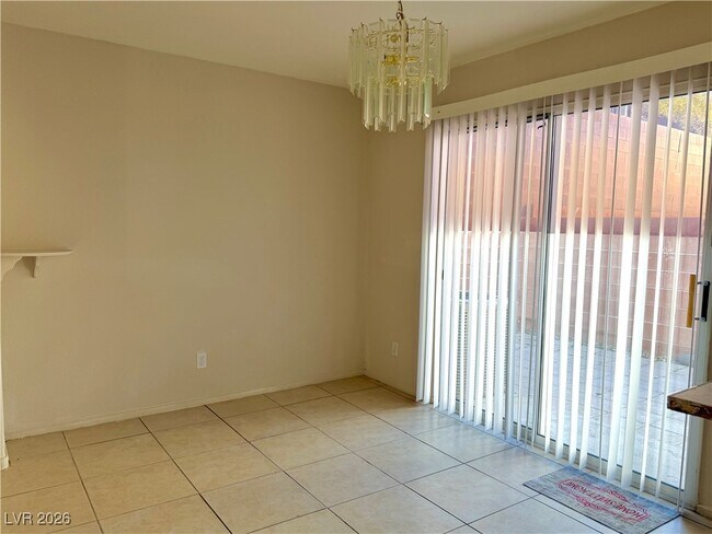 Photo - 2710 Positive Ct