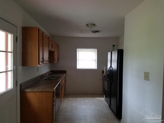 Photo - 6426 Wagner Rd