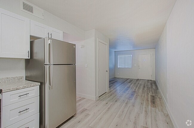 Building Photo - Escarlata 31 Rental