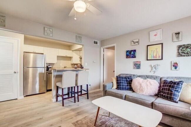 Photo - Fourplex 816 Unit D