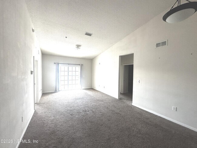 Photo - 8201 Green Parrot Rd Unit 307