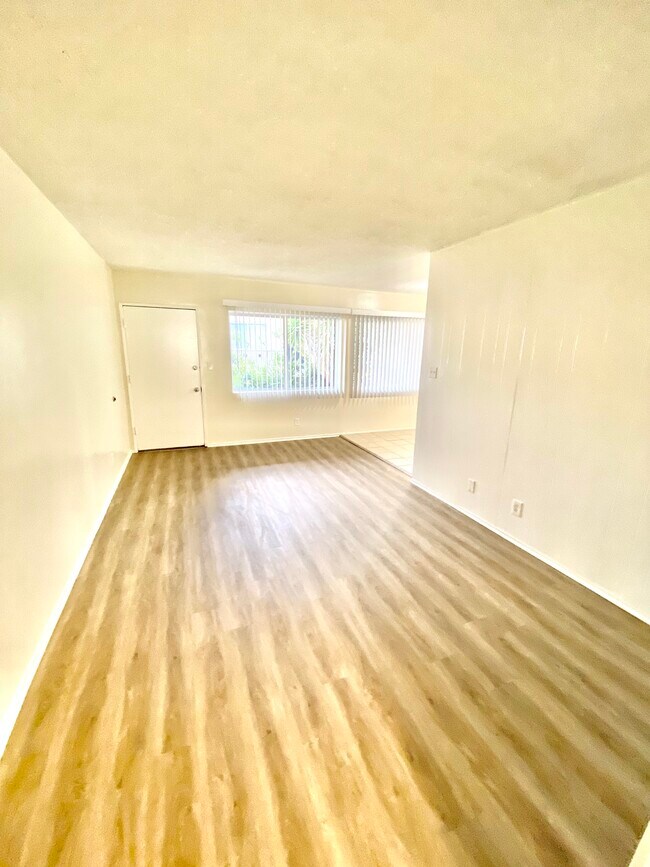 Photo - 1579 Chestnut Ave Unidad 2