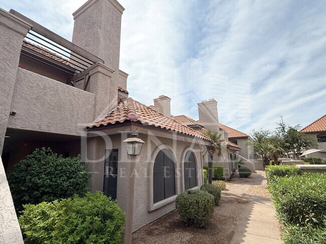 1211 N Miller Rd Unit 148