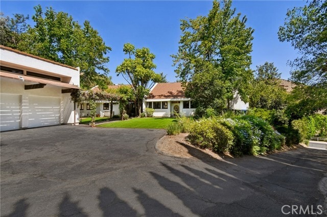 191 Dapplegray Rd