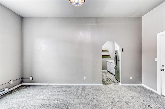 Photo - 5630 Webster St Unidad 2