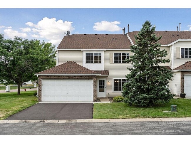 Photo - 15785 Flackwood Trl Townhome