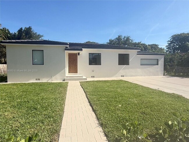 Photo - 1210 NE 131st St Casa