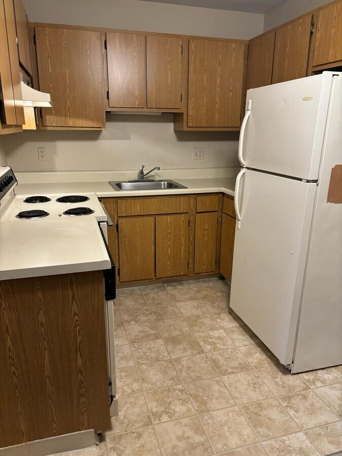 Photo - 1011 S Bridge St Unit H