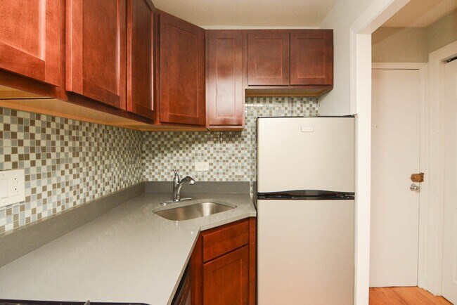 Photo - 448 W Barry Unit 613