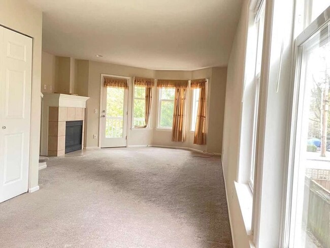 Photo - Great Townhome For Rent