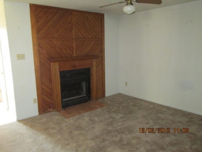 Photo - 208 Sorrell Dr