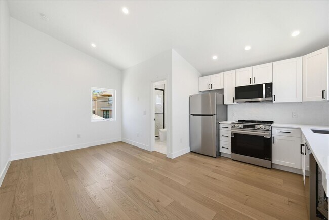 Photo - 2452 S Marion St Unit B
