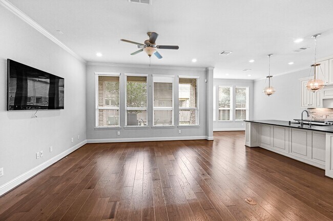 Photo - 15 Dylan Branch Dr