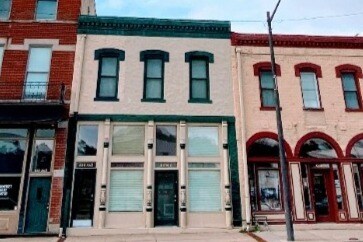 Beautifully Restored in Downtown Leavenworth - First City Lofts 614-616 Cherokee St.