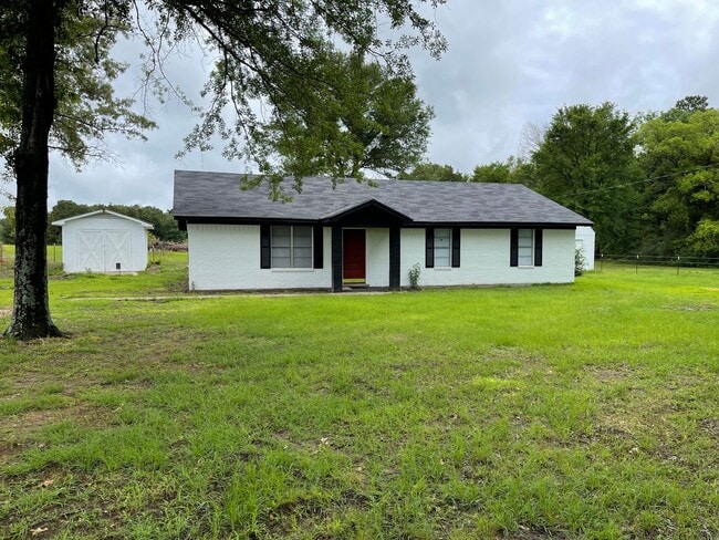 Building Photo - 247 Co Rd 4030