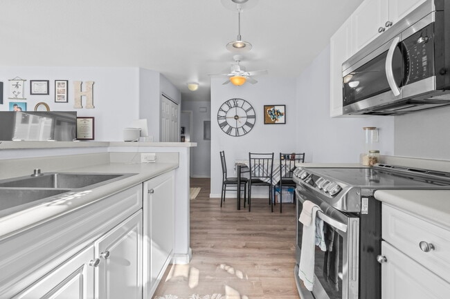 Photo - 94-510-510 Lumiaina St